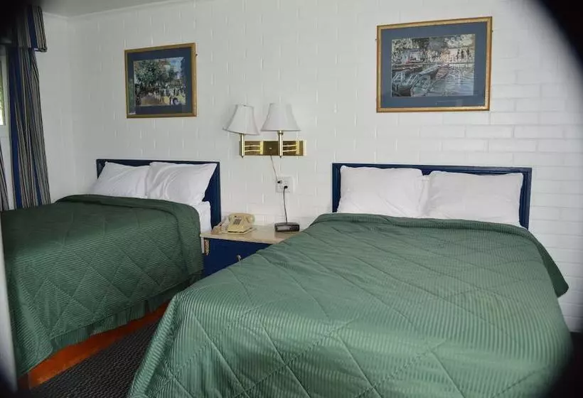 ２ダブルベッドのスタンダードルーム, Great Lakes Motel