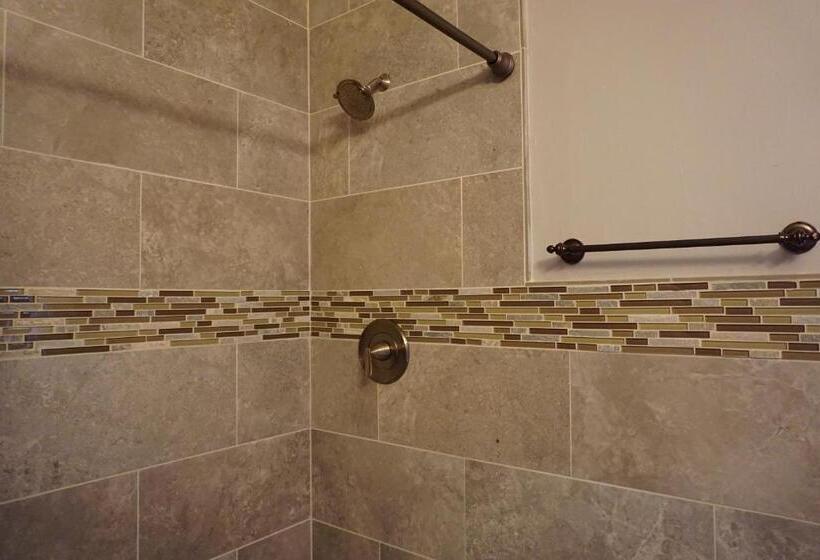 패밀리 스위트, A&a Lake Tahoe Inn