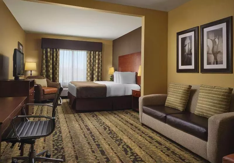 キングサイズベッドのスイートルーム, Best Western Plus Tupelo Inn & Suites