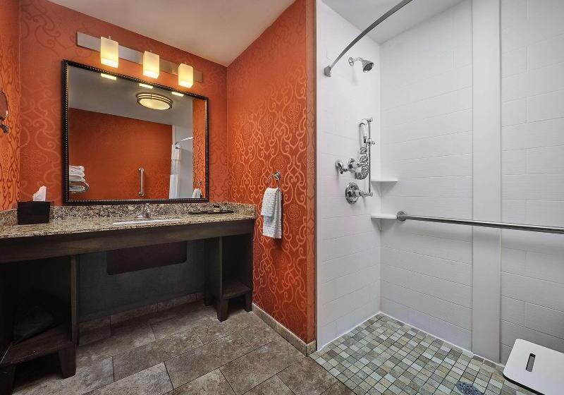Люкс Кровать Кинг, Best Western Plus Tupelo Inn & Suites