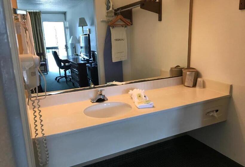 غرفة قياسية سرير كينج, Carmel Inn And Suites Thibodaux