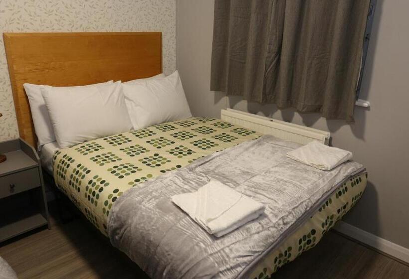 バス共有のスタンダードルーム, Elstree Inn