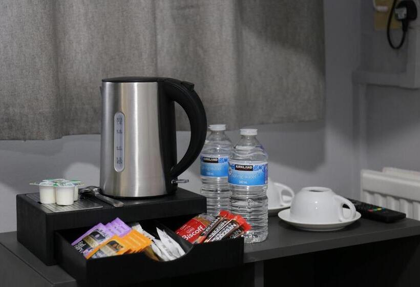 スタンダードシングルルーム, Elstree Inn