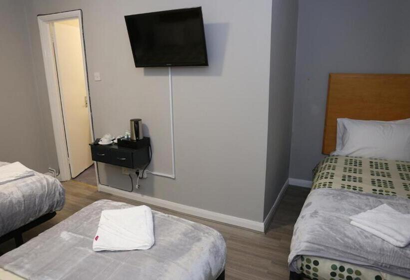 スタンダード４人部屋, Elstree Inn