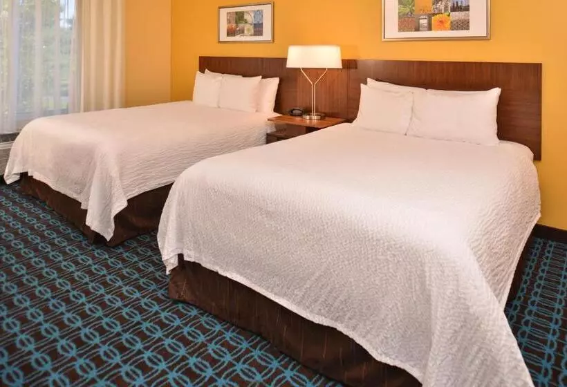 スタンダードルーム, Fairfield Inn & Suites Louisville North