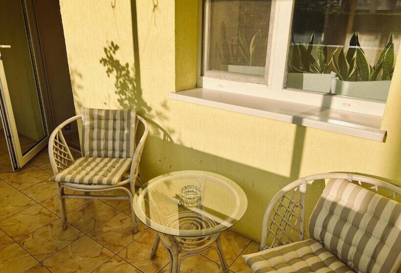 جناح, Kharkovlux