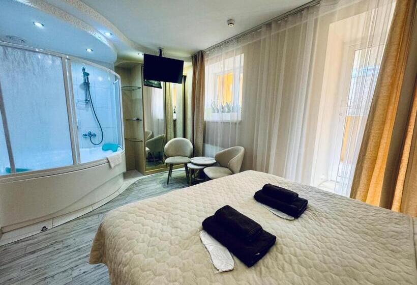 جناح, Kharkovlux