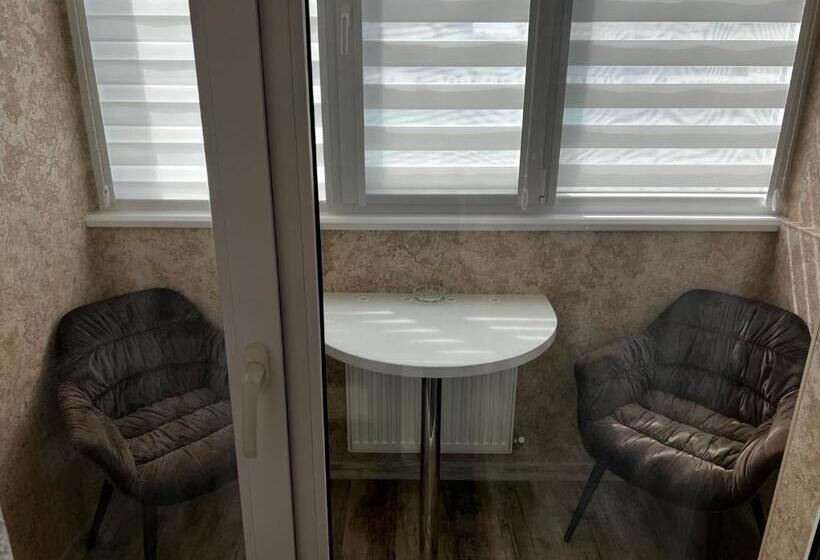 غرفة ديلوكس مزودة بشرفة, Kharkovlux