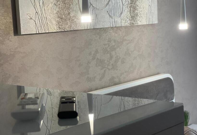 غرفة ديلوكس مزودة بشرفة, Kharkovlux