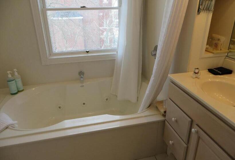 غرفة قياسية سرير كينج, Market Street Inn