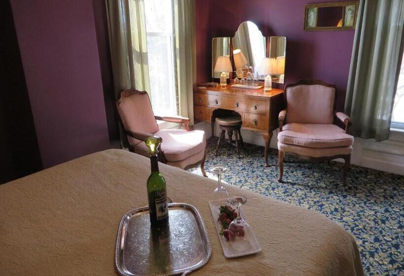 غرفة قياسية مزوَّدة بجاكوزي, Market Street Inn