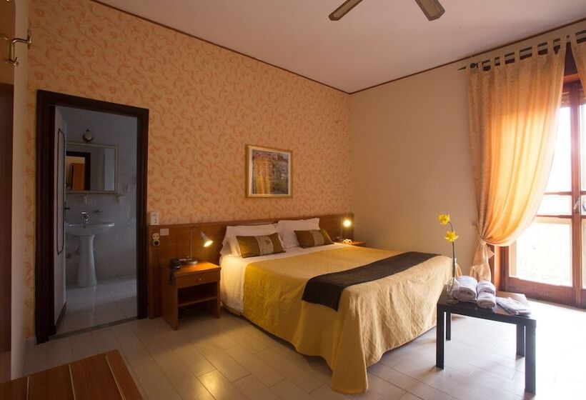 חדר קומפורט, Pompei