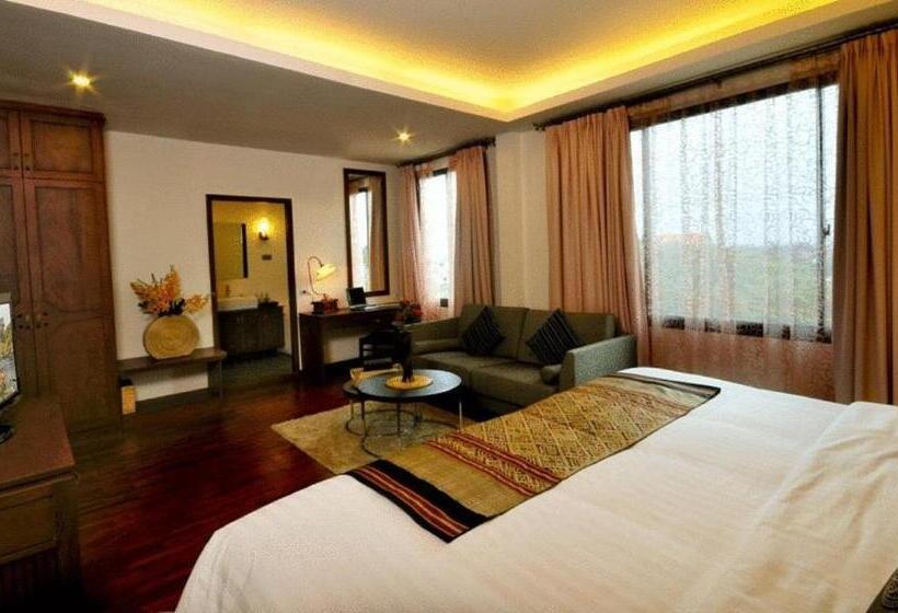 سوییت, Salana Boutique