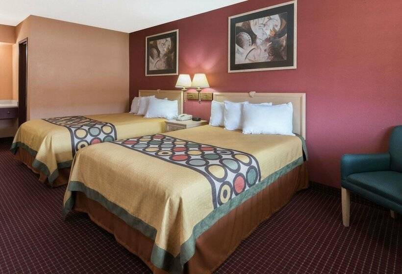 غرفه قياسيه سريرين مزدوجين, Super 8 By Wyndham Strongsville/cleveland