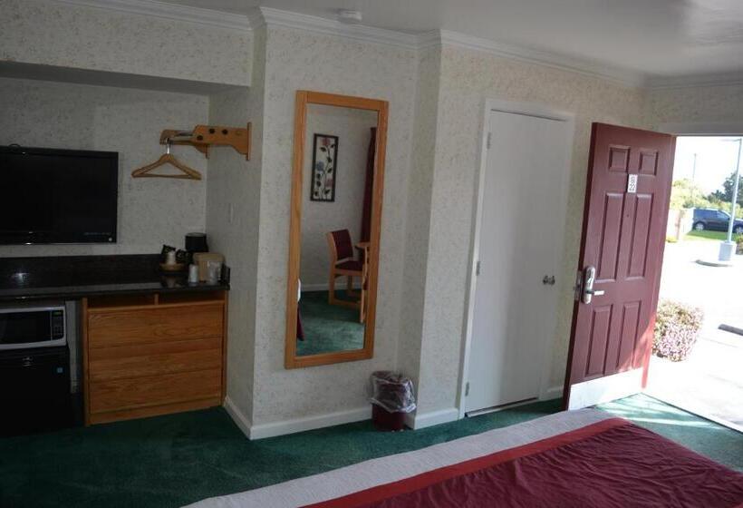 Стандартный Номер Кровать Кинг, Travelers Inn