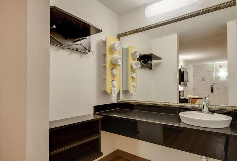 غرفة قياسية سرير كينج, Motel 6jennings, La