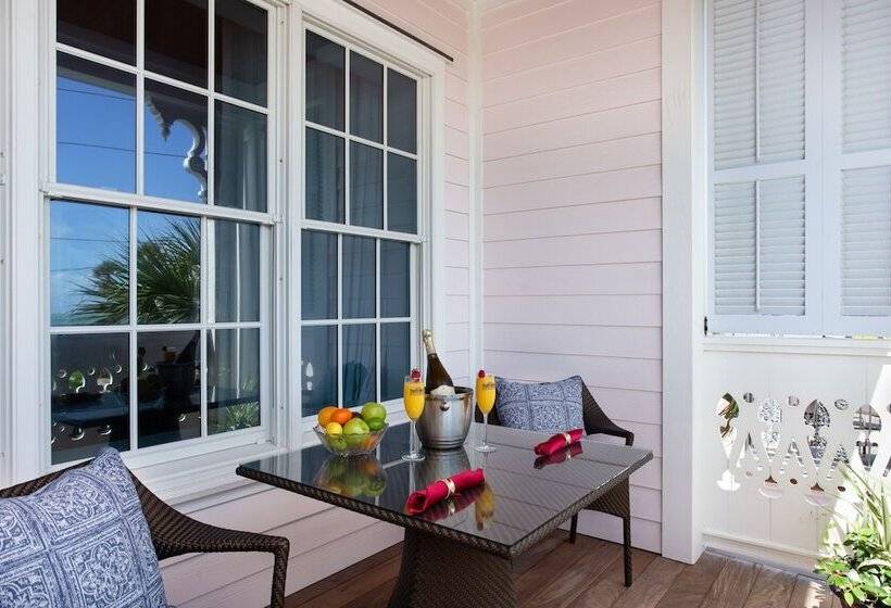 غرفة بريميوم مطلّة علي البحر, Port D'hiver Bed And Breakfast