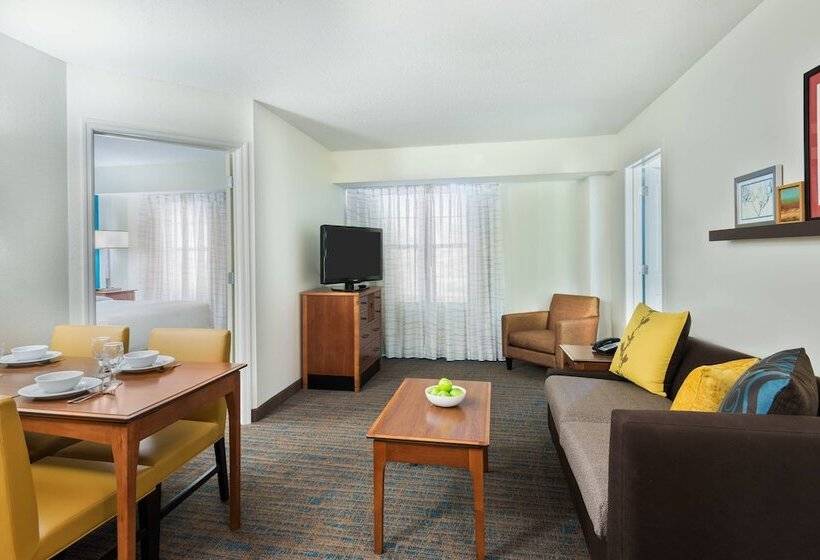 带2个卧室的套房, Residence Inn By Marriott St. Louis Downtown