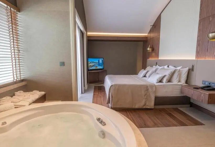 キングサイズベッドのスイートルーム, Adenya Hotel & Resort Halal All Inclusive