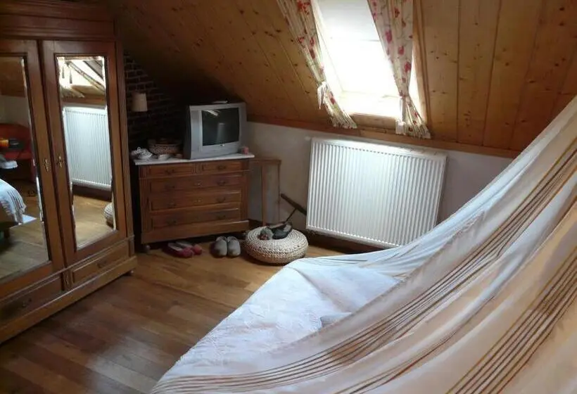 ベーシックルーム, B&b Aux Gaietés De La Sabotière