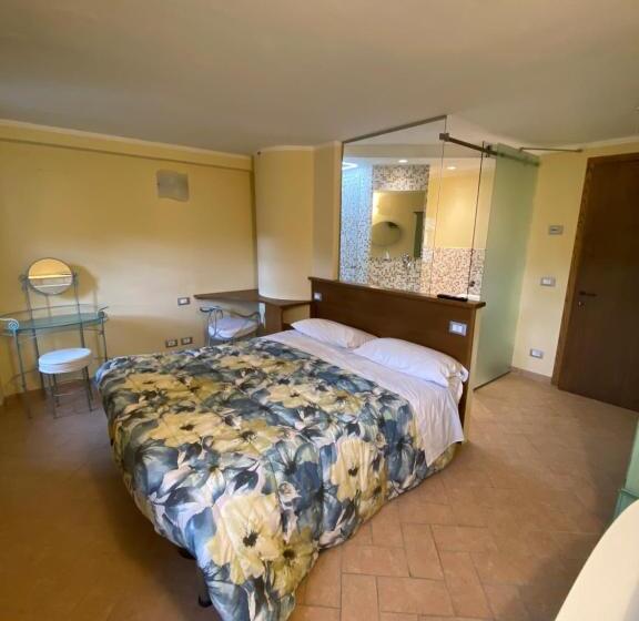 スタンダードルーム, B&b Marina