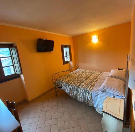 スタンダードルーム, B&b Marina