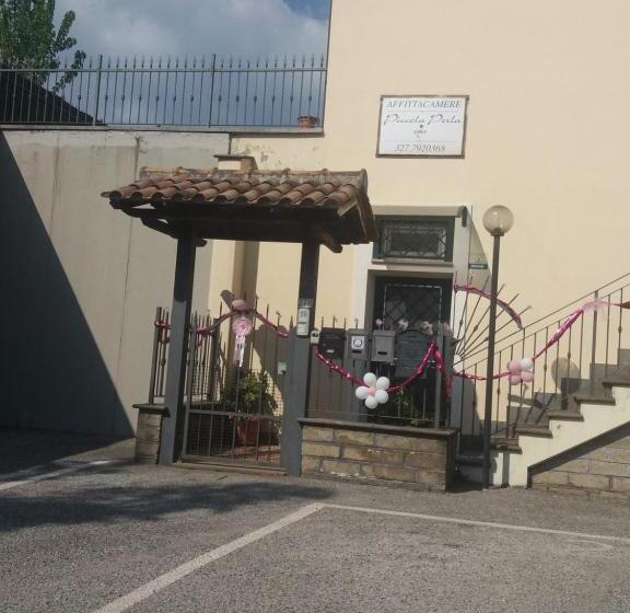 スタンダードトリプルルーム, Piccola Perla Guest House