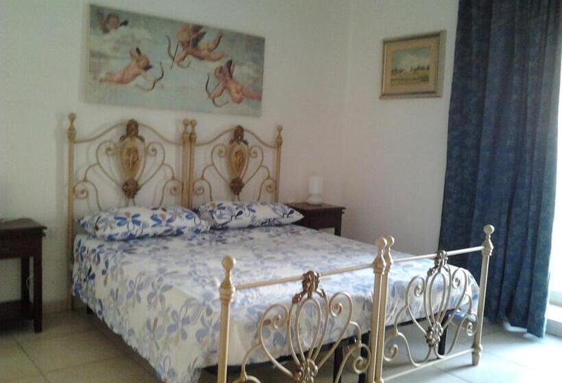 带阳台的三人标准间, Mediterraneo Camere