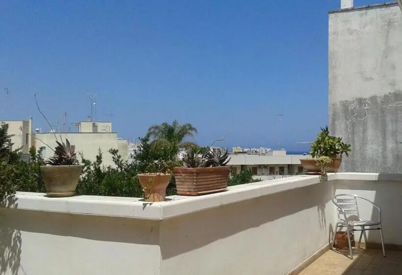 اتاق استاندارد با تراس, Mediterraneo Camere