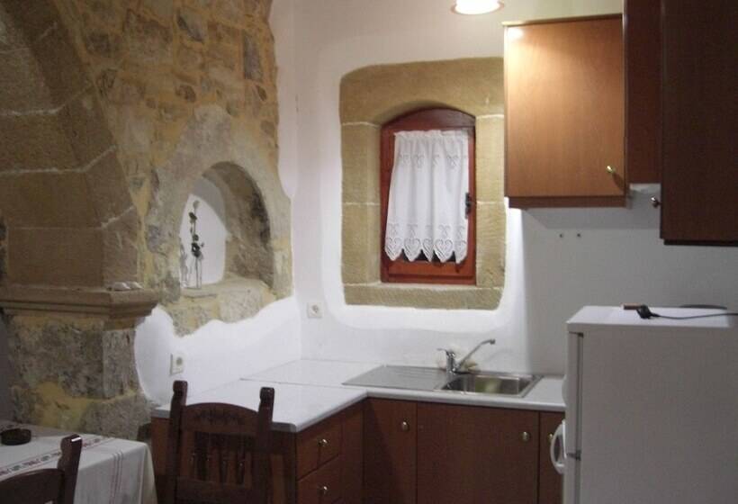 آپارتمان سوپریور 2 خوابه, Patriko Traditional Residence