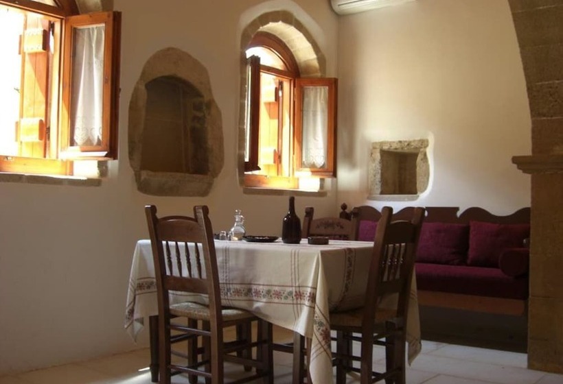 آپارتمان سوپریور 2 خوابه, Patriko Traditional Residence