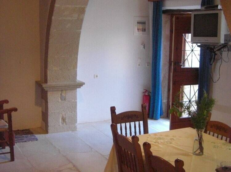 آپارتمان سوپریور 2 خوابه, Patriko Traditional Residence