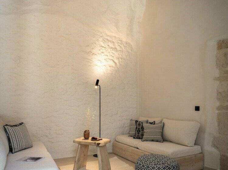 Президентский Люкс, Manili Boutique Suites & Villas
