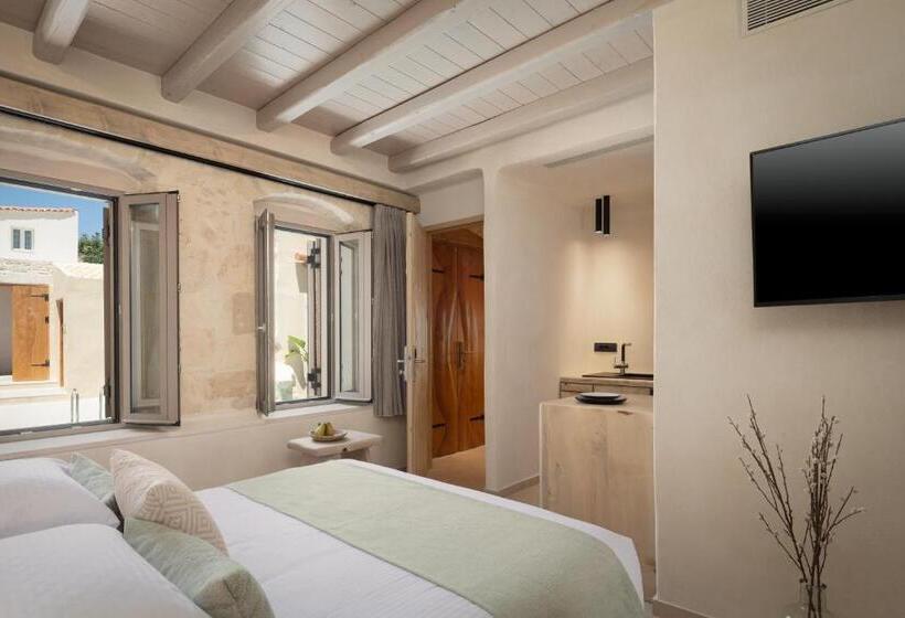 נוף לבריכה, Manili Boutique Suites & Villas