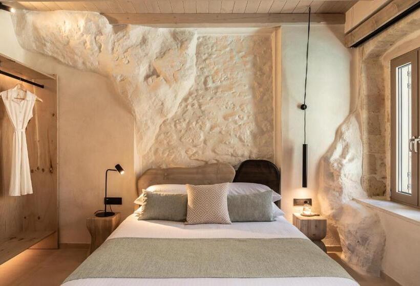 Полулюкс Вид на Бассейн, Manili Boutique Suites & Villas