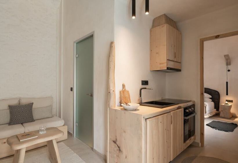 Президентский Люкс, Manili Boutique Suites & Villas