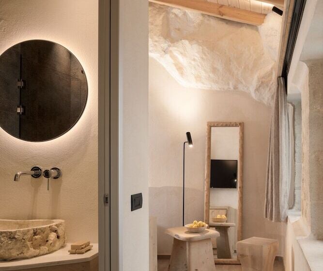 נוף לבריכה, Manili Boutique Suites & Villas