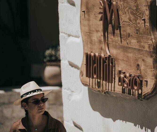 סוויטת ג'וניור נוף הרים, Manili Boutique Suites & Villas