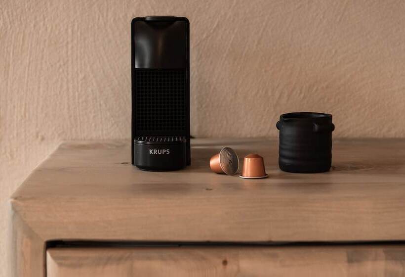 נוף לבריכה, Manili Boutique Suites & Villas