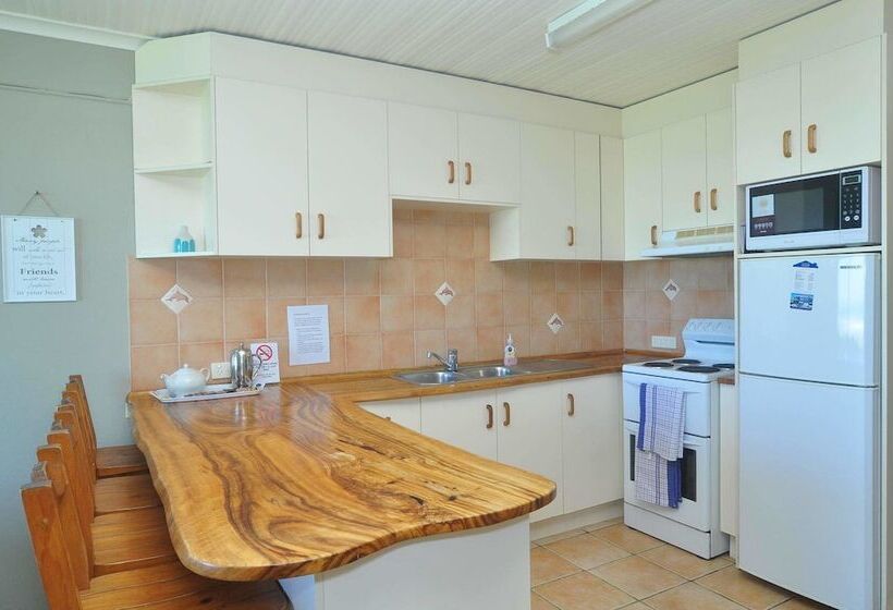 Апартаменты 1 Спальня Нижний Этаж, Lennox Head Beachfront Apartments