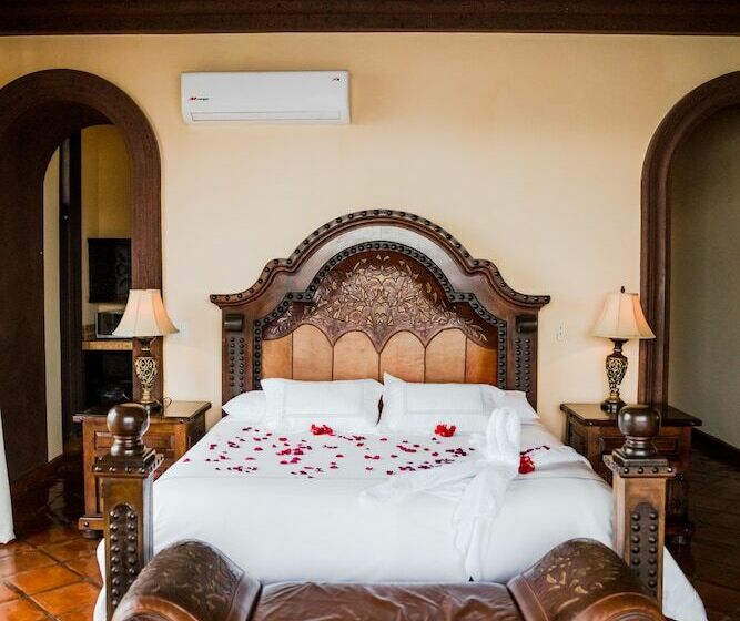 阁楼房, Hacienda Cerritos