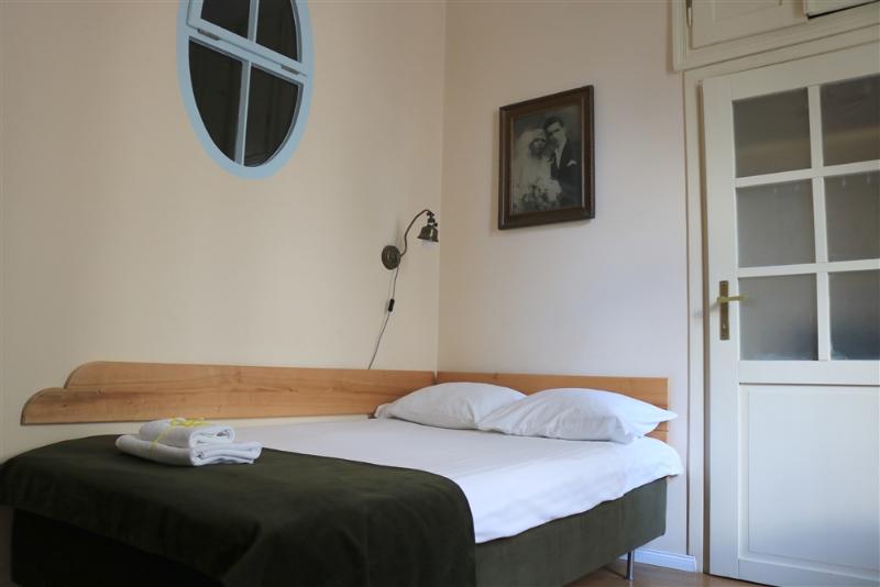 اتاق استاندارد یک نفره, Chopin Boutique