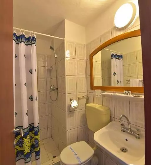اتاق استاندارد, Complex Mediteranean Mamaia