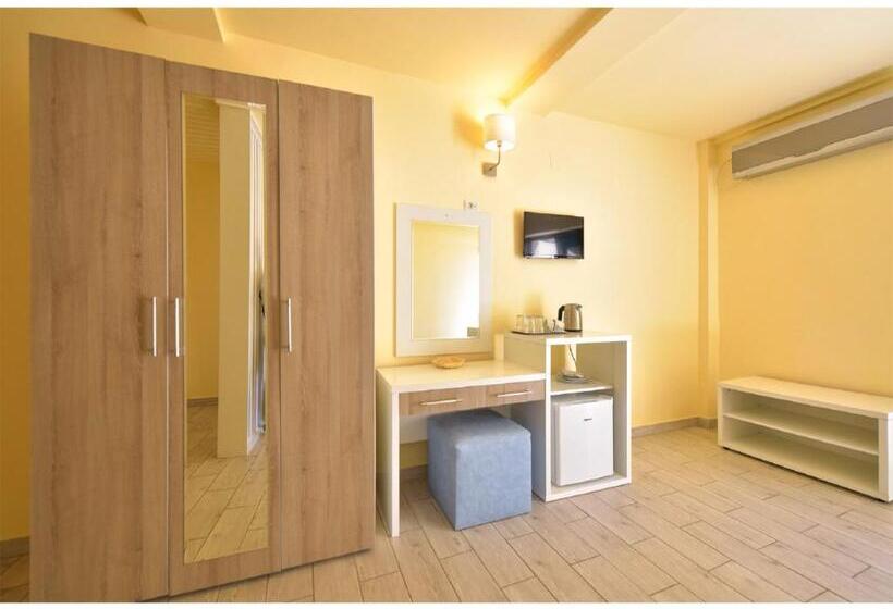 Студия Стандарт, Complex Mediteranean Mamaia
