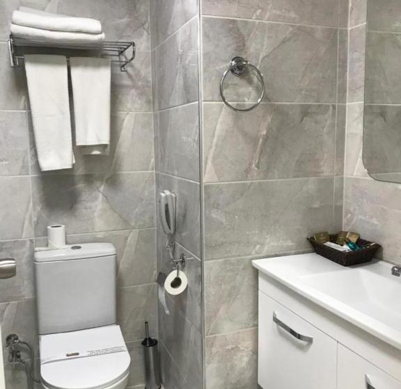 Quarto standart individual, Dafne