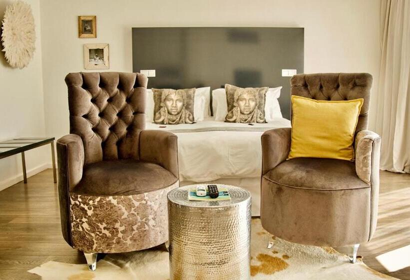 オーシャンビューデラックスルームバルコニー付き, Dysart Boutique Hotel Solar Power