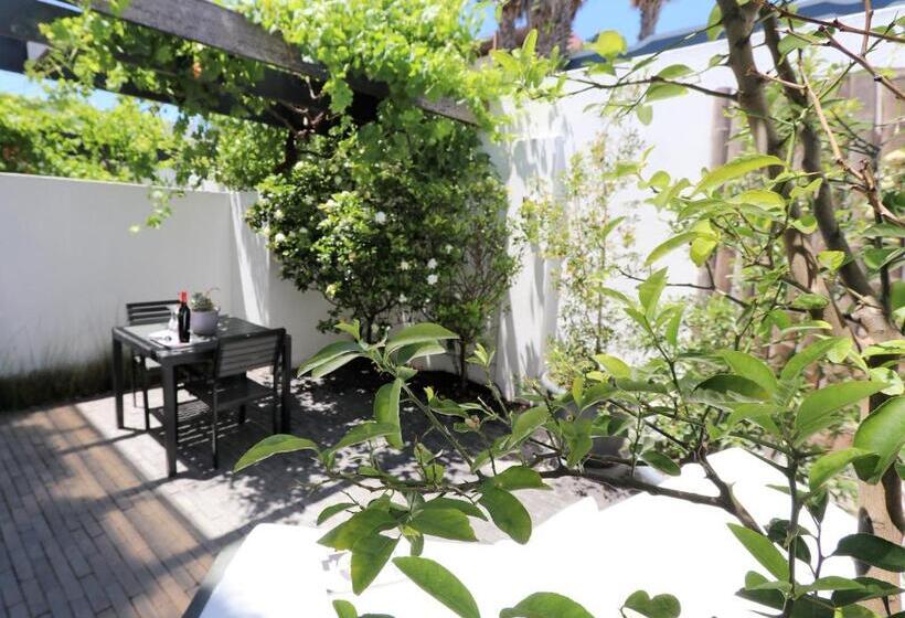 インサイドデラックスルーム, Dysart Boutique Hotel Solar Power