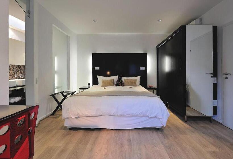 インサイドデラックスルーム, Dysart Boutique Hotel Solar Power