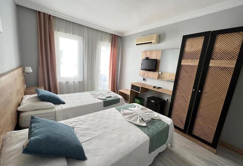 חדר סטנדרט, Ibrahim Bey