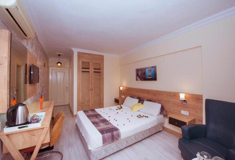 חדר דלוקס נוף לים, Ibrahim Bey